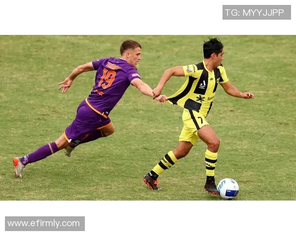 山口雷诺法迎战福冈黄蜂全力争胜展现球队实力与斗志